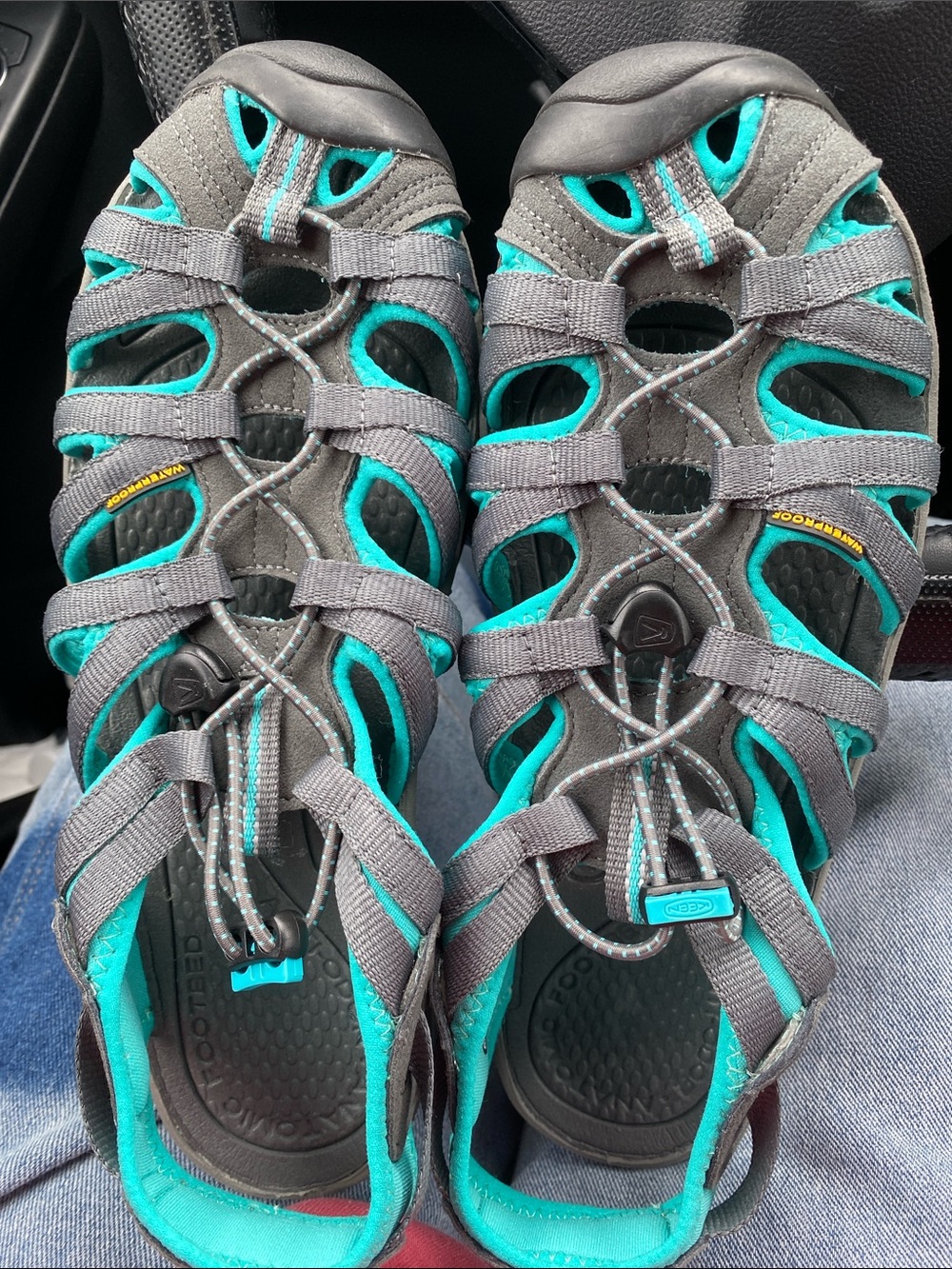 New Women's Keen Gray and Teal Strappy Outdoor Sandals 9.5 US